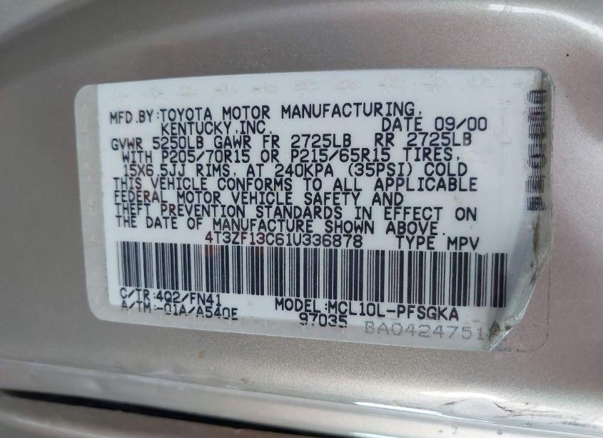 Photo 9 of 2001 Toyota Sienna LE (VIN 4T3ZF13C61U336878)