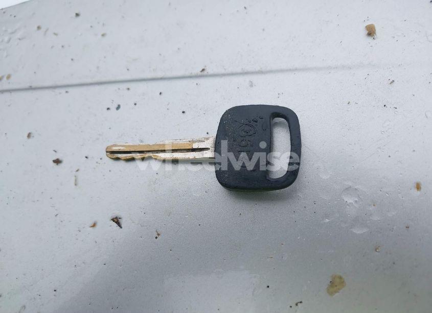 Photo 11 of 2002 Toyota Sienna LE (VIN 4T3ZF13C62U439879)