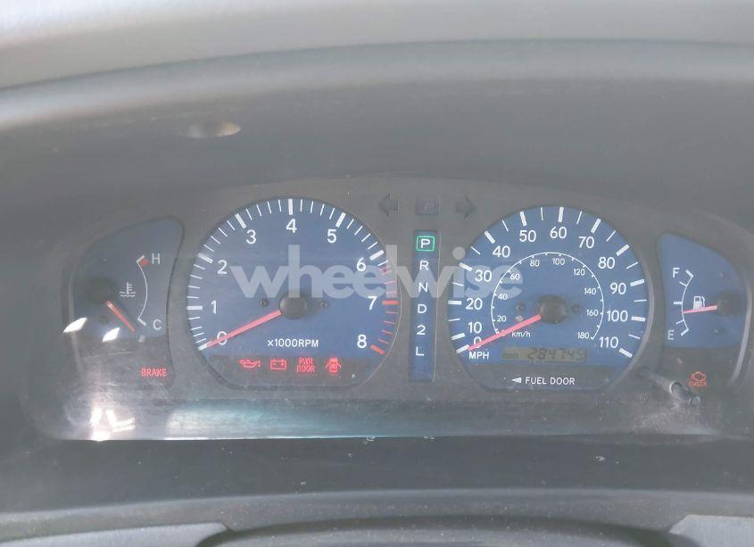 Photo 7 of 2002 Toyota Sienna XLE (VIN 4T3ZF13C62U444564)