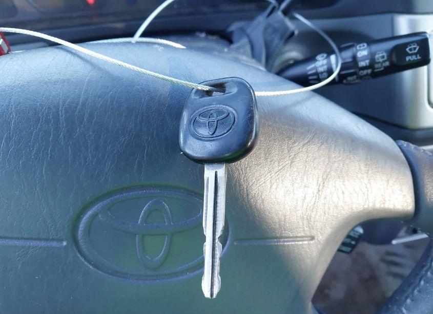 Photo 11 of 2003 Toyota Sienna XLE (VIN 4T3ZF13C63U542186)