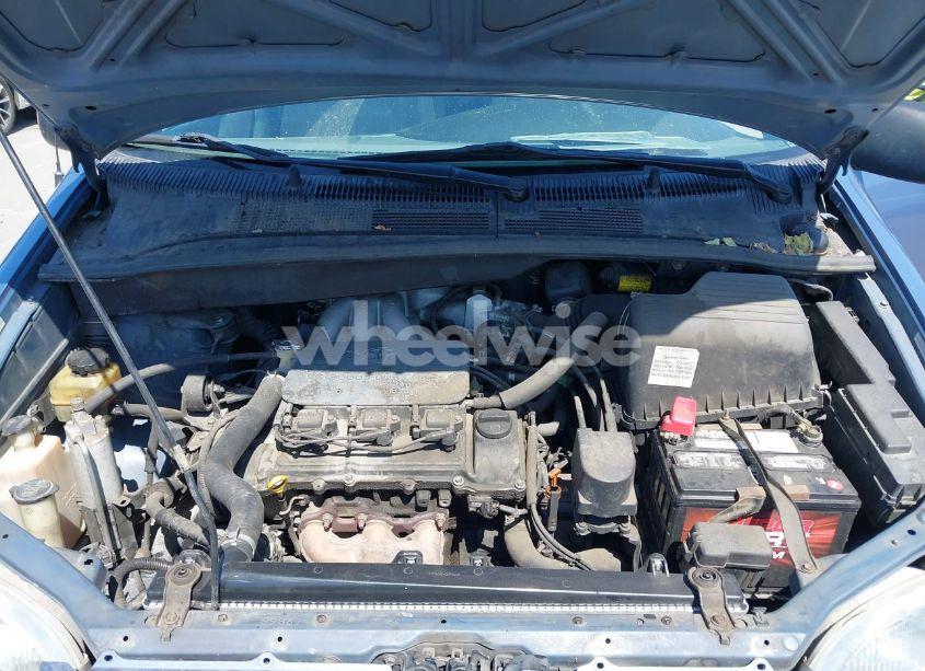 Photo 10 of 1999 Toyota Sienna LE/XLE (VIN 4T3ZF13C6XU159760)