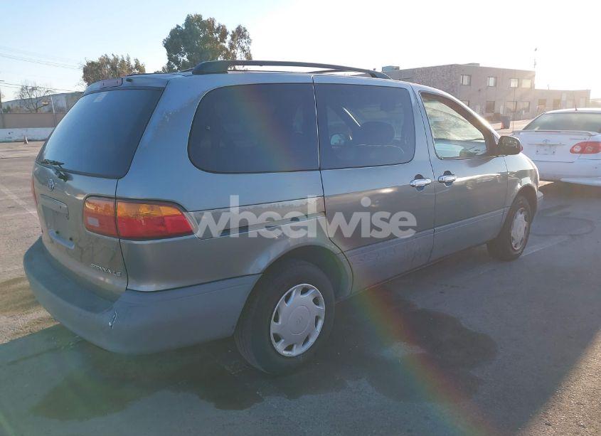 Photo 4 of 2000 Toyota Sienna LE (VIN 4T3ZF13C6YU192324)