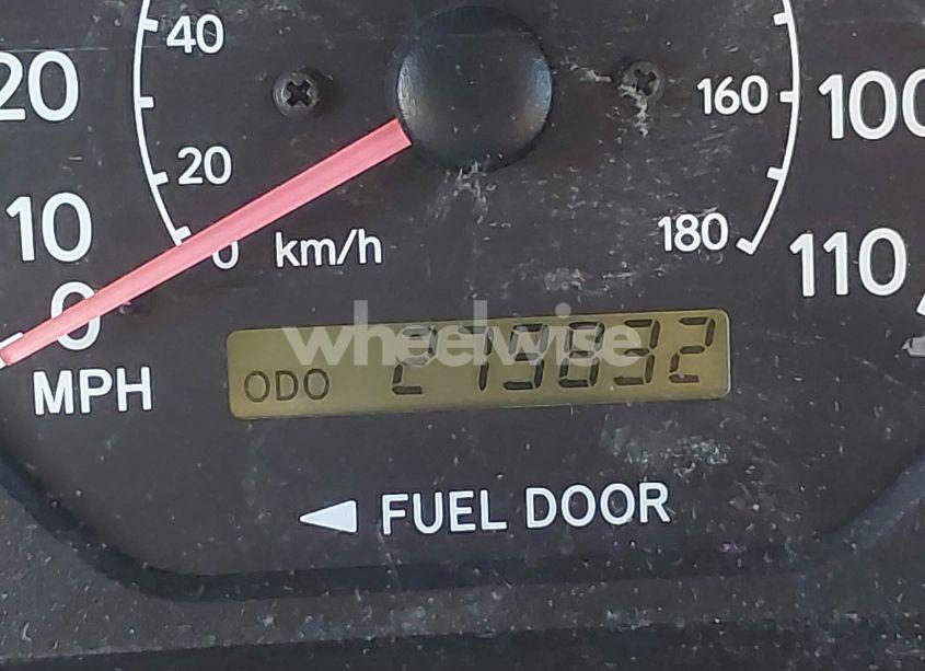 Photo 16 of 2000 Toyota Sienna XLE (VIN 4T3ZF13C6YU299793)