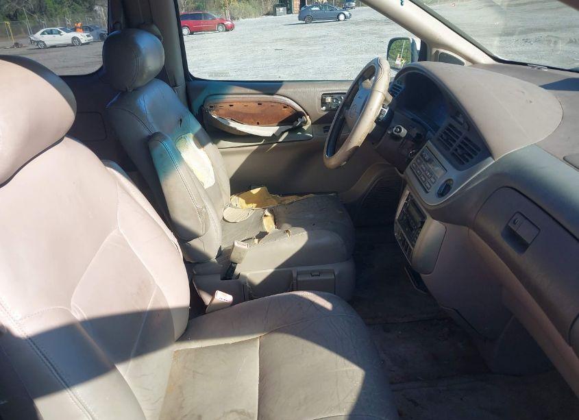 Photo 5 of 2001 Toyota Sienna XLE (VIN 4T3ZF13C71U372028)