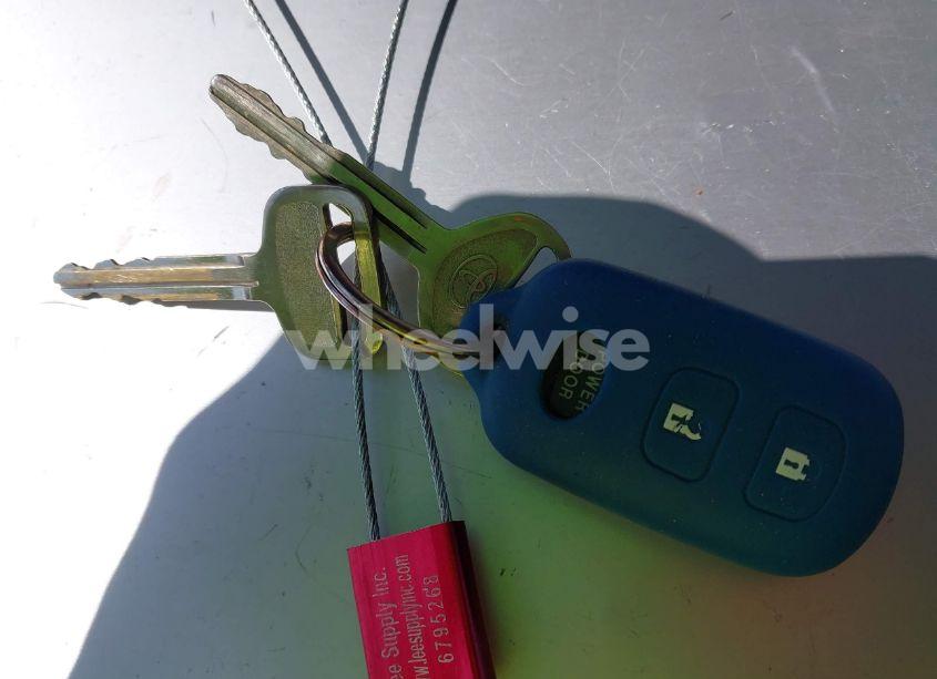 Photo 11 of 2002 Toyota Sienna LE (VIN 4T3ZF13C72U473555)