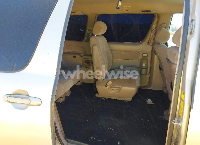 Photo 8 of 2002 Toyota Sienna LE (VIN 4T3ZF13C72U473555)