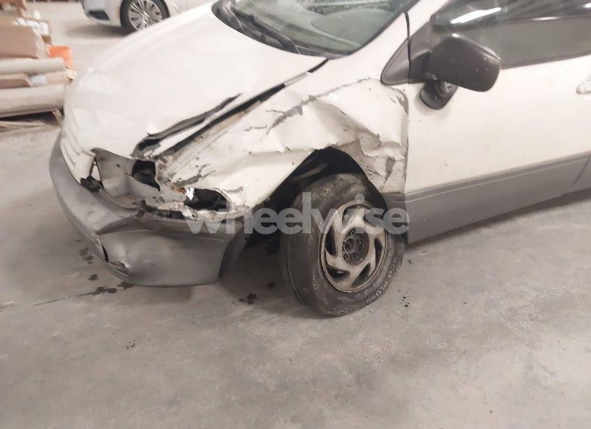 Photo 6 of 2003 Toyota Sienna XLE (VIN 4T3ZF13C73U537465)