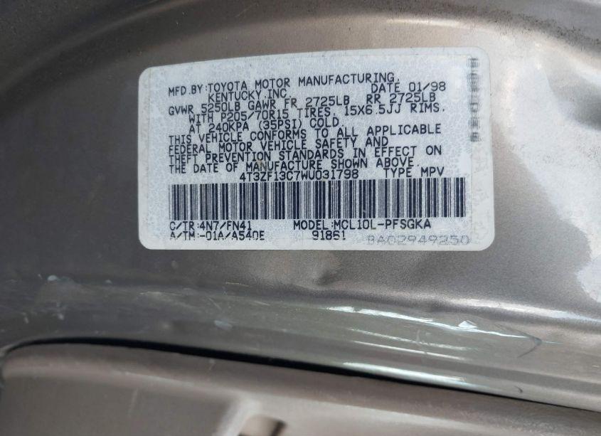 Photo 9 of 1998 Toyota Sienna LE (VIN 4T3ZF13C7WU031798)