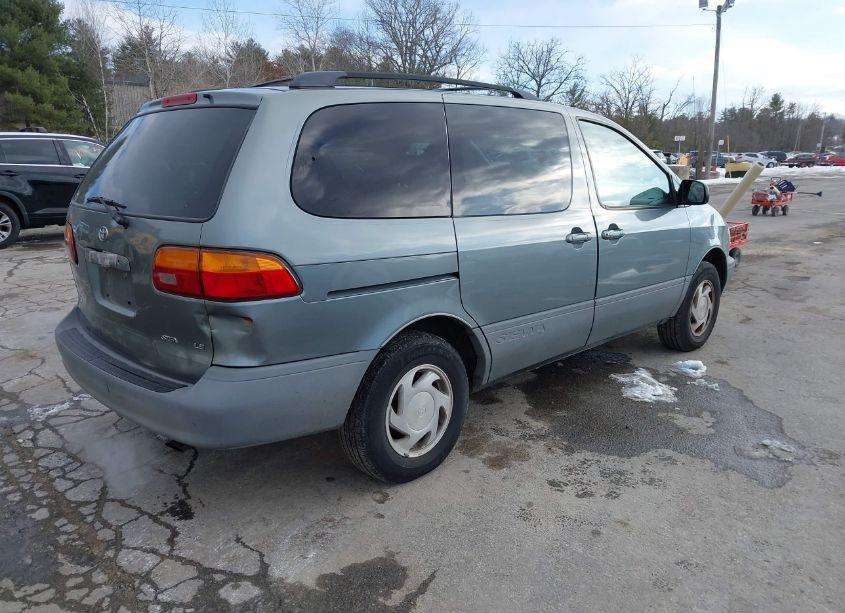 Photo 4 of 2000 Toyota Sienna LE (VIN 4T3ZF13C7YU275695)