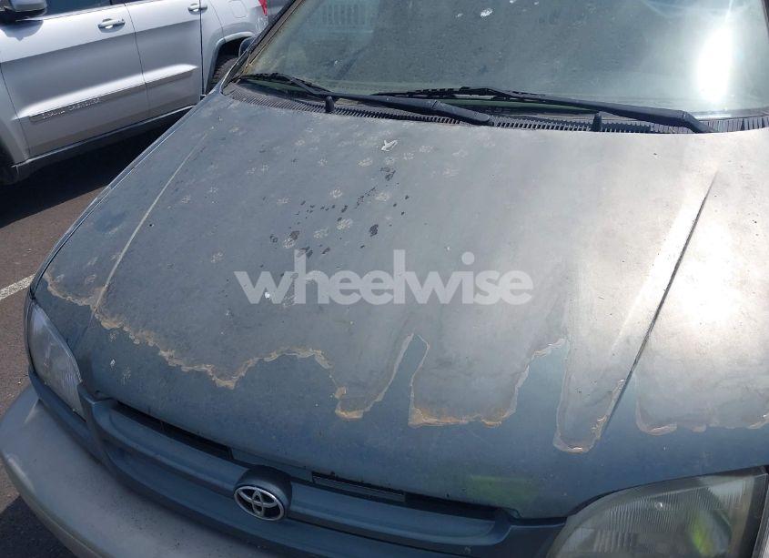 Photo 12 of 2000 Toyota Sienna XLE (VIN 4T3ZF13C7YU311496)