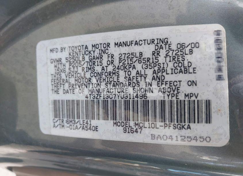 Photo 9 of 2000 Toyota Sienna XLE (VIN 4T3ZF13C7YU311496)