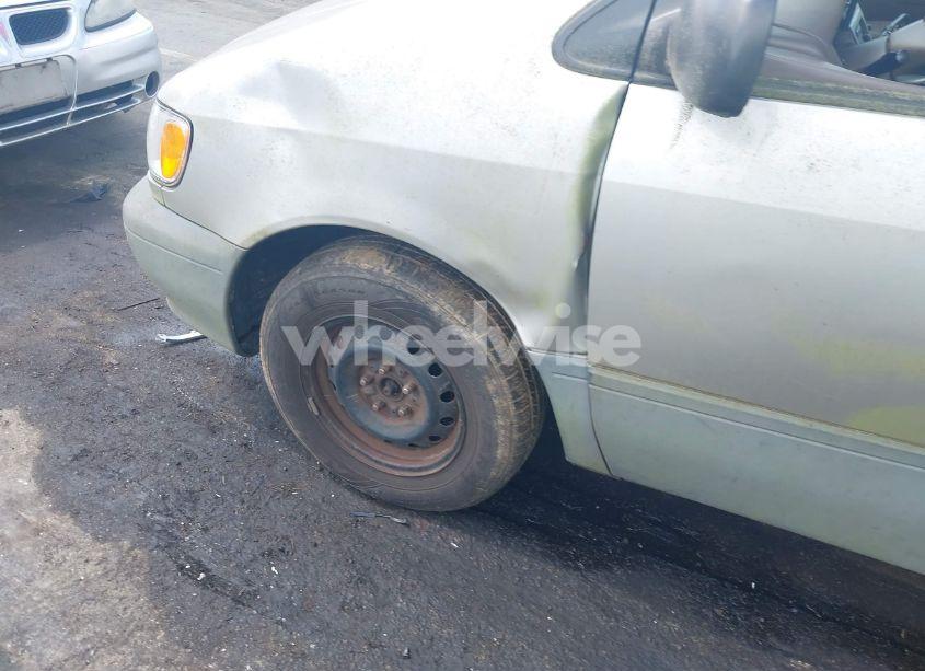 Photo 6 of 2001 Toyota Sienna LE (VIN 4T3ZF13C81U407725)