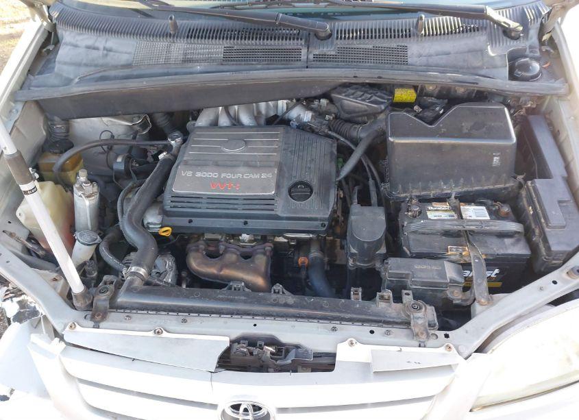 Photo 10 of 2002 Toyota Sienna LE (VIN 4T3ZF13C82U451614)