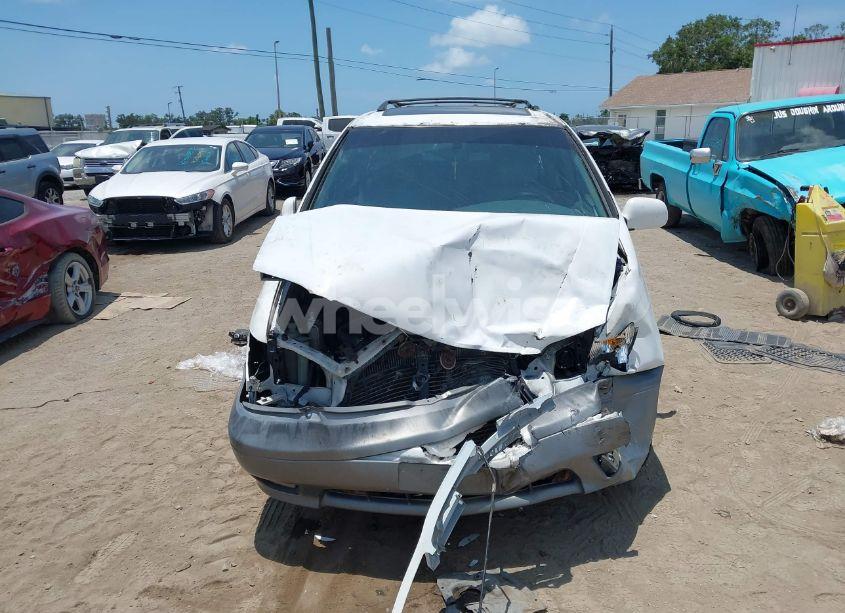 Photo 6 of 2002 Toyota Sienna XLE (VIN 4T3ZF13C82U472835)