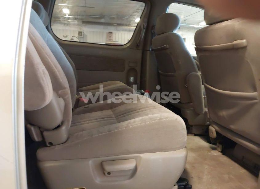 Photo 8 of 2002 Toyota Sienna LE (VIN 4T3ZF13C82U485018)