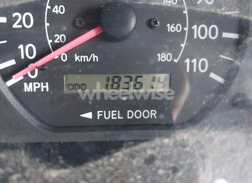 Photo 7 of 1999 Toyota Sienna LE (VIN 4T3ZF13C8XU133869)