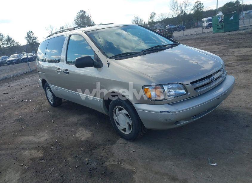 2000 Toyota Sienna XLE (VIN 4T3ZF13C8YU216638) main photo