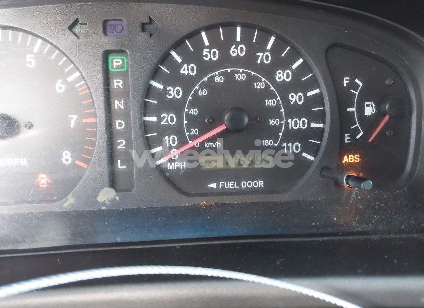 Photo 7 of 2000 Toyota Sienna XLE (VIN 4T3ZF13C8YU216638)
