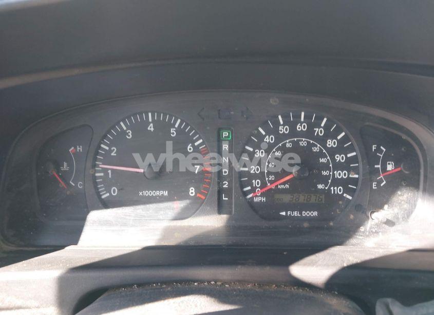 Photo 7 of 2000 Toyota Sienna LE/XLE (VIN 4T3ZF13C8YU256668)