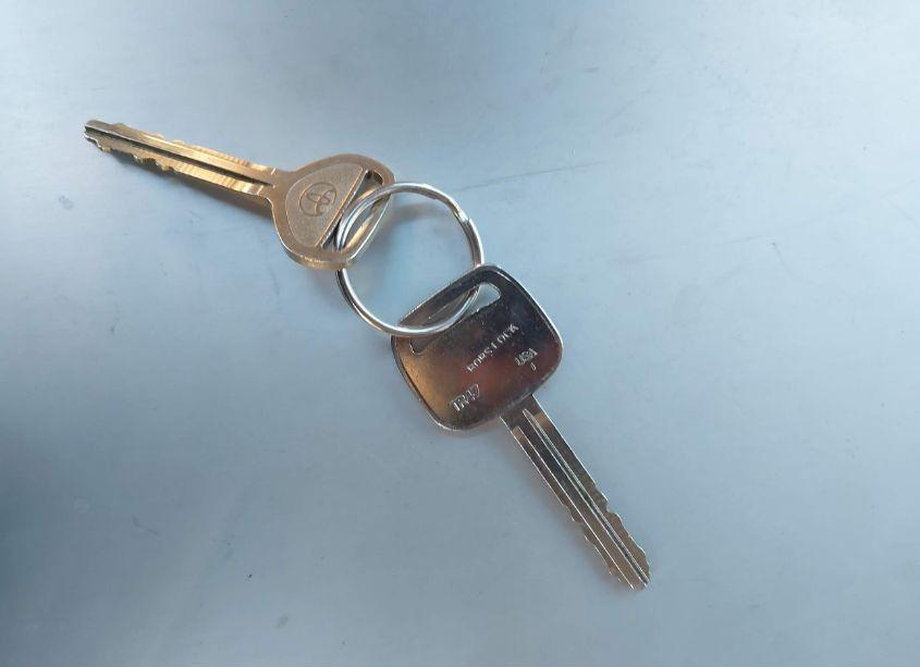 Photo 11 of 2001 Toyota Sienna LE (VIN 4T3ZF13C91U345574)