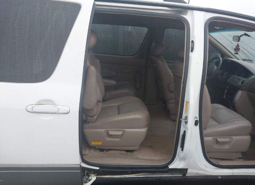 Photo 8 of 2001 Toyota Sienna XLE (VIN 4T3ZF13C91U346921)