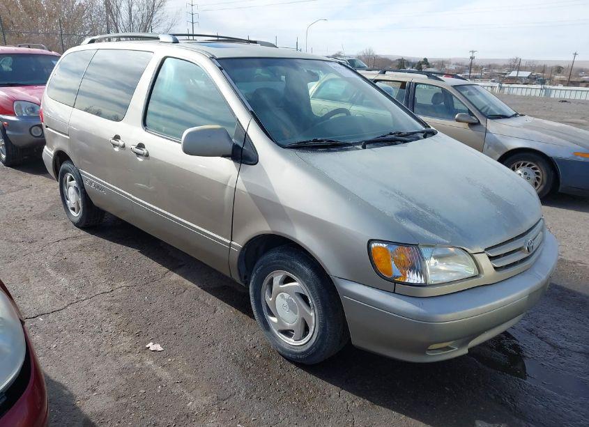 2001 Toyota Sienna XLE (VIN 4T3ZF13C91U383970) main photo