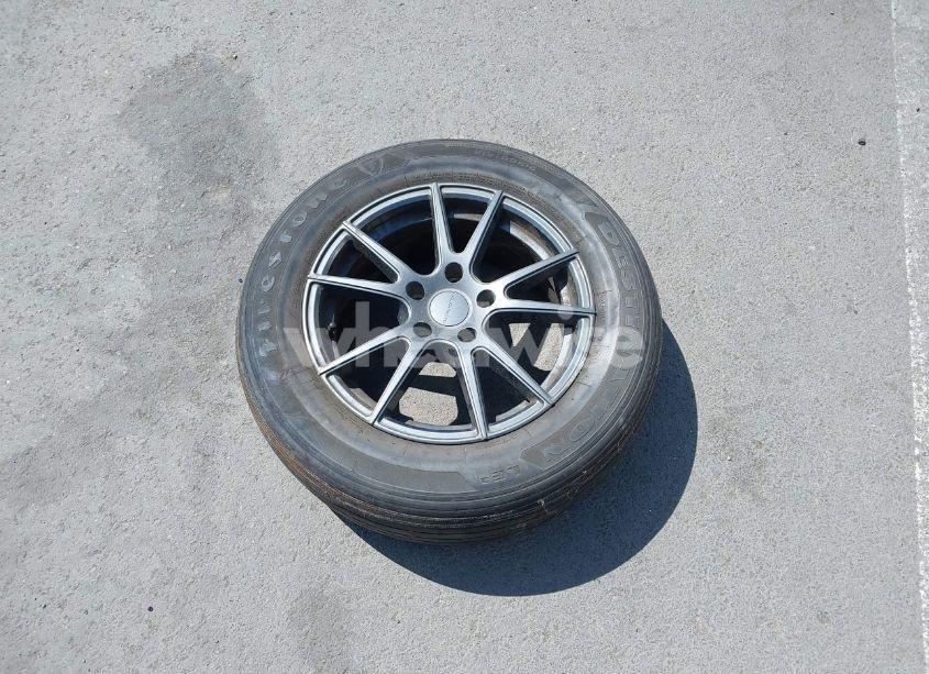 Photo 12 of 2001 Toyota Sienna LE (VIN 4T3ZF13C91U384987)