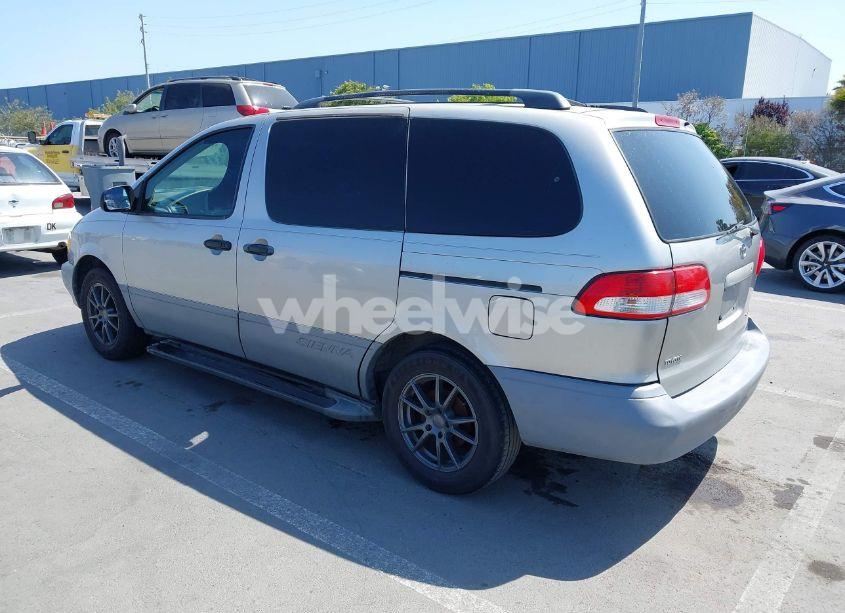 Photo 3 of 2001 Toyota Sienna LE (VIN 4T3ZF13C91U384987)