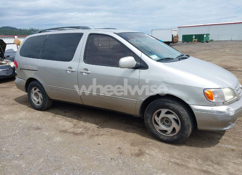 2001 Toyota Sienna XLE (VIN 4T3ZF13C91U395004) main photo