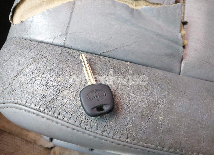 Photo 11 of 2001 Toyota Sienna XLE (VIN 4T3ZF13C91U395004)