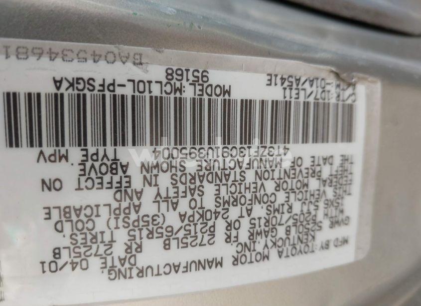 Photo 9 of 2001 Toyota Sienna XLE (VIN 4T3ZF13C91U395004)