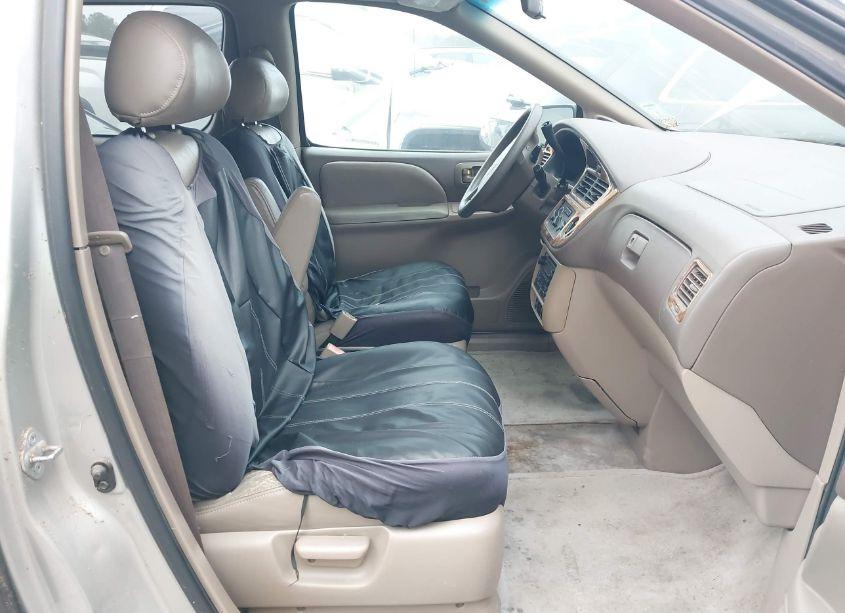 Photo 5 of 2001 Toyota Sienna LE (VIN 4T3ZF13C91U395861)