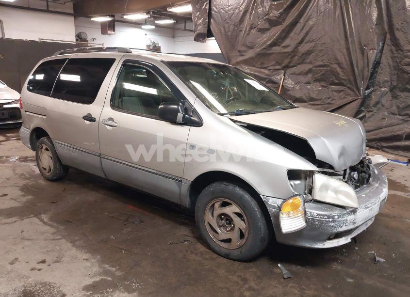 2001 Toyota Sienna LE (VIN 4T3ZF13C91U402811) main photo