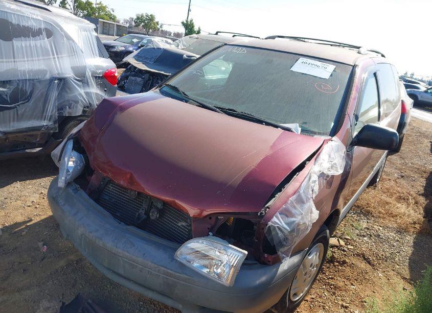 Photo 2 of 2001 Toyota Sienna LE (VIN 4T3ZF13C91U410018)