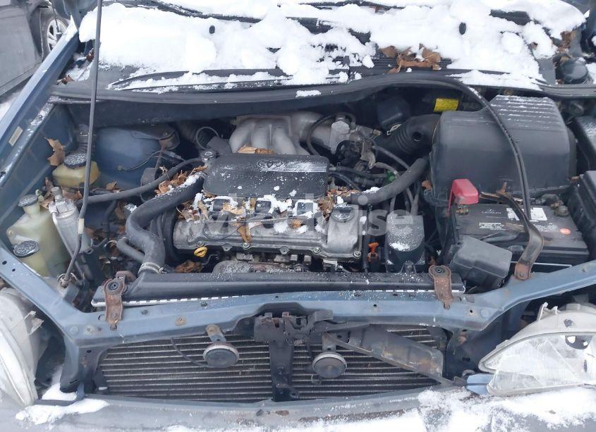 Photo 10 of 1999 Toyota Sienna LE (VIN 4T3ZF13C9XU148929)