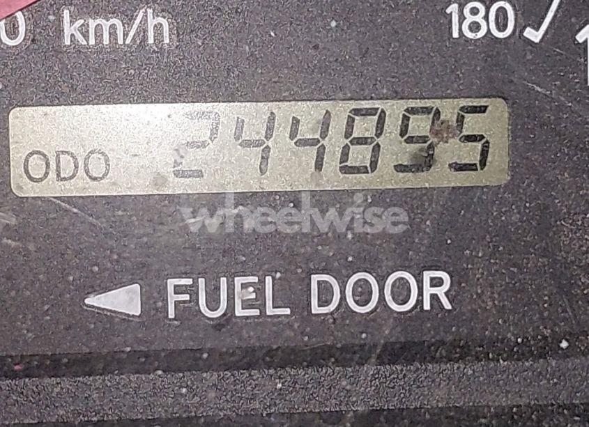 Photo 7 of 1999 Toyota Sienna LE (VIN 4T3ZF13C9XU148929)