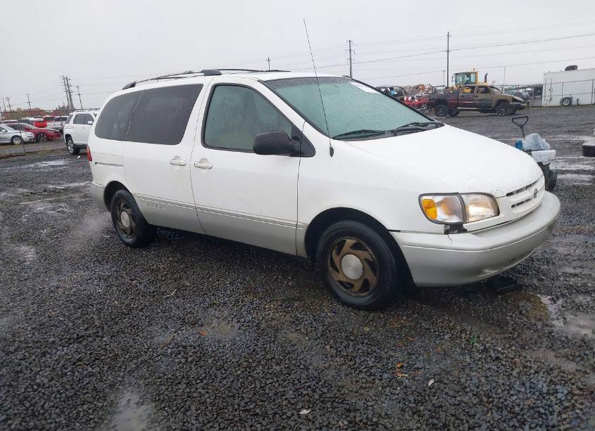 2000 Toyota Sienna XLE (VIN 4T3ZF13C9YU251513) main photo