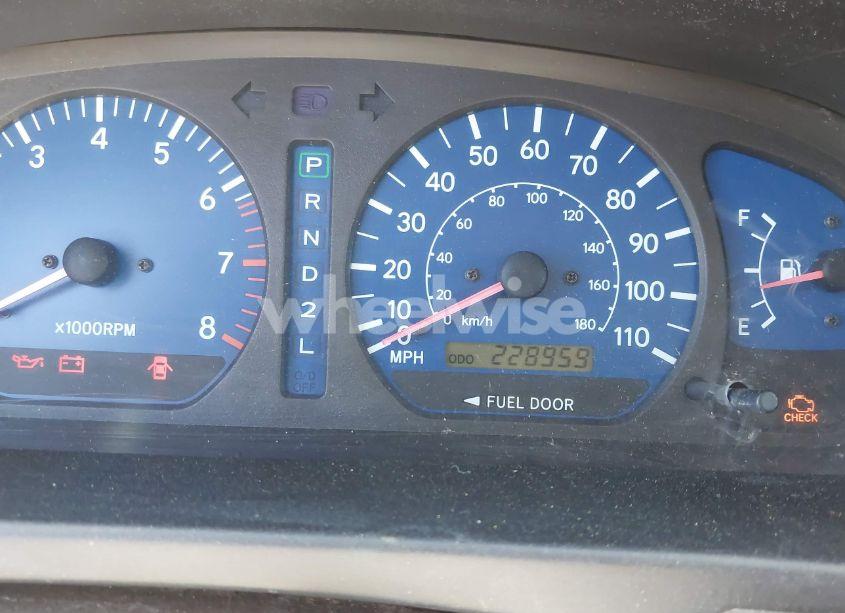 Photo 7 of 2001 Toyota Sienna XLE (VIN 4T3ZF13CX1U372072)