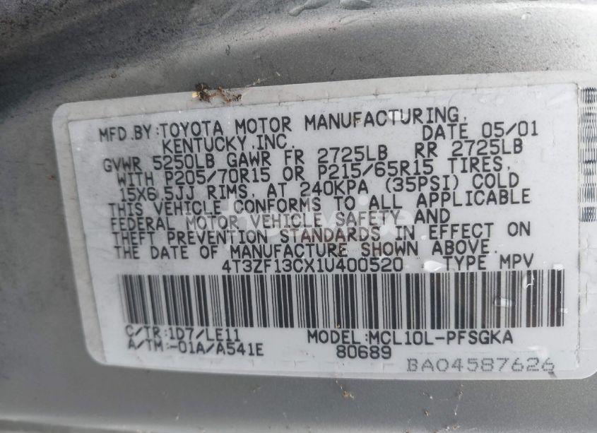 Photo 9 of 2001 Toyota Sienna XLE (VIN 4T3ZF13CX1U400520)