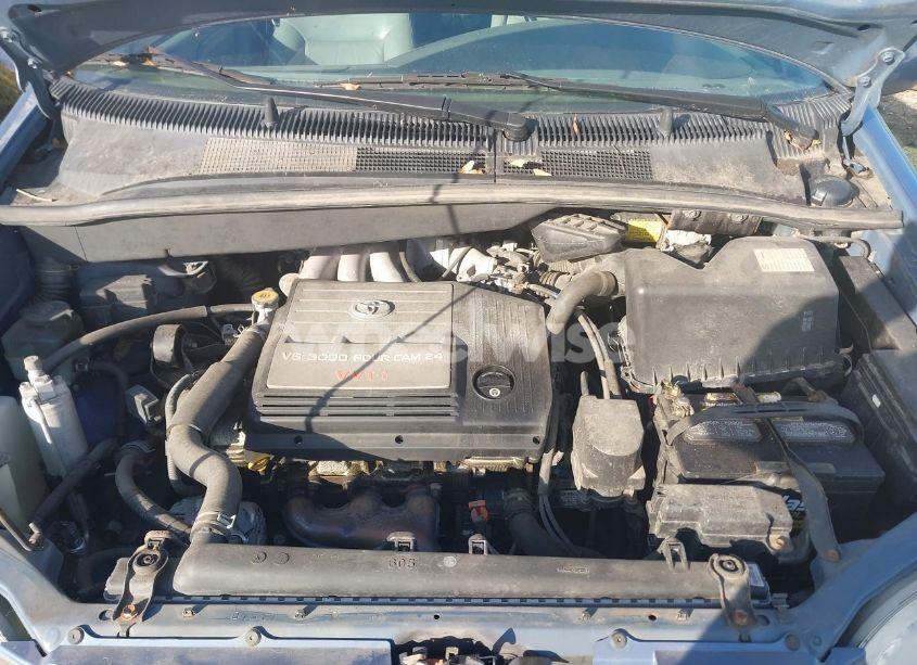 Photo 10 of 2003 Toyota Sienna LE/XLE (VIN 4T3ZF13CX3U541414)