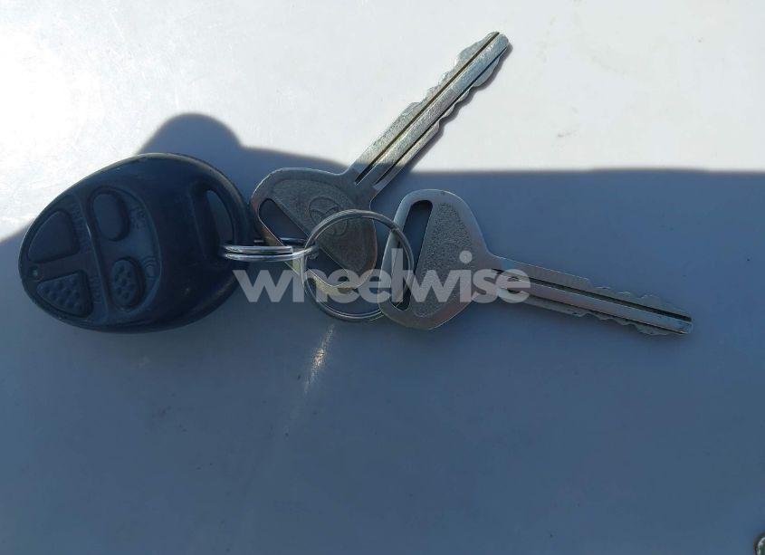 Photo 11 of 1998 Toyota Sienna XLE (VIN 4T3ZF13CXWU023663)