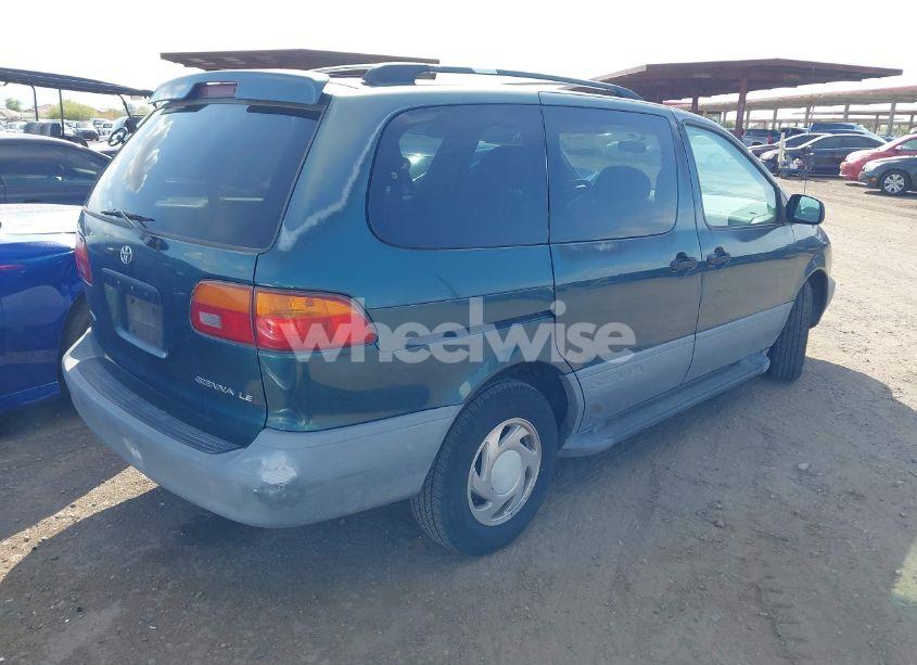Photo 4 of 1998 Toyota Sienna LE (VIN 4T3ZF13CXWU049115)