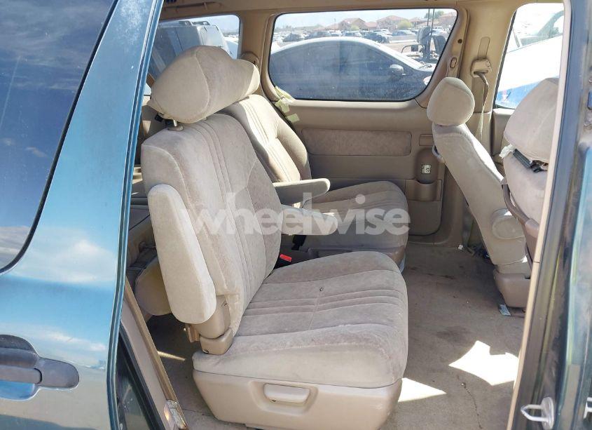 Photo 8 of 1998 Toyota Sienna LE (VIN 4T3ZF13CXWU049115)