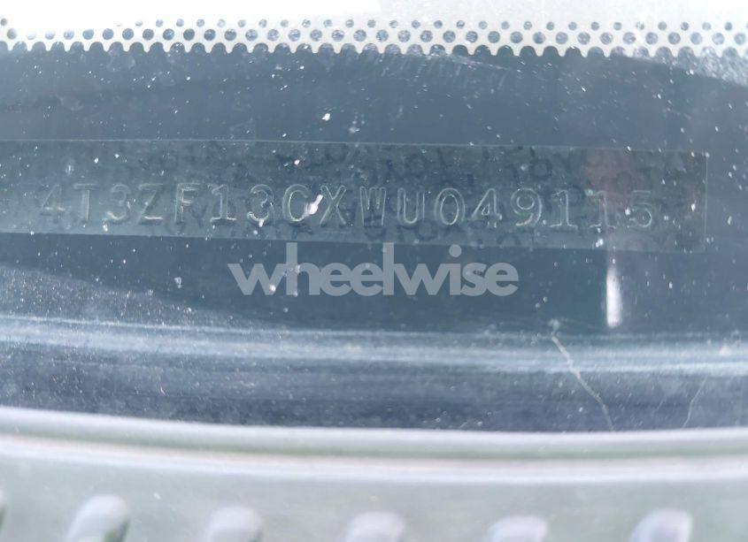 Photo 9 of 1998 Toyota Sienna LE (VIN 4T3ZF13CXWU049115)