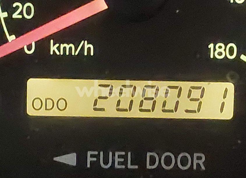 Photo 16 of 1998 Toyota Sienna XLE (VIN 4T3ZF13CXWU070319)