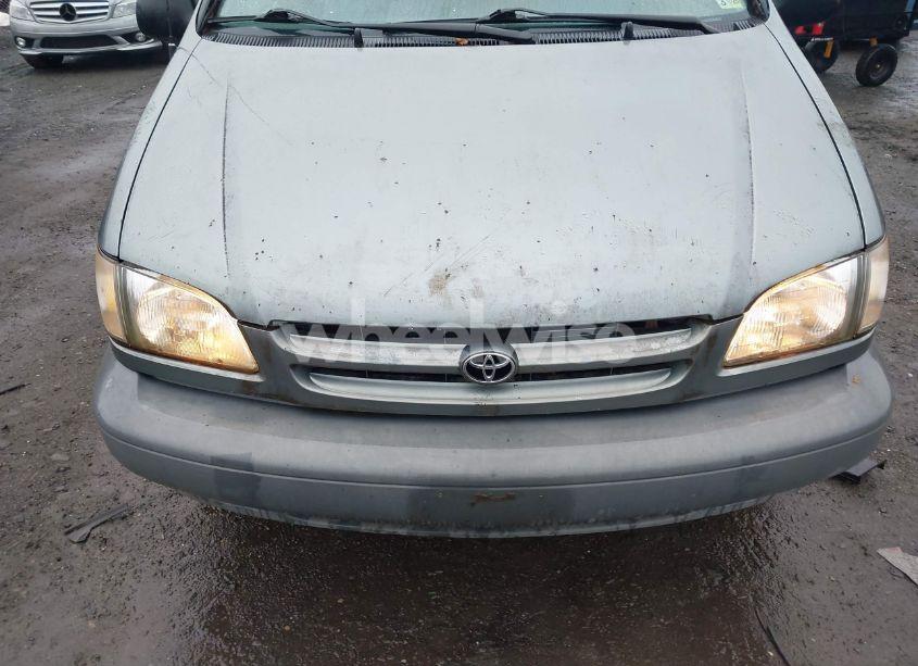 Photo 6 of 2000 Toyota Sienna LE (VIN 4T3ZF13CXYU264366)