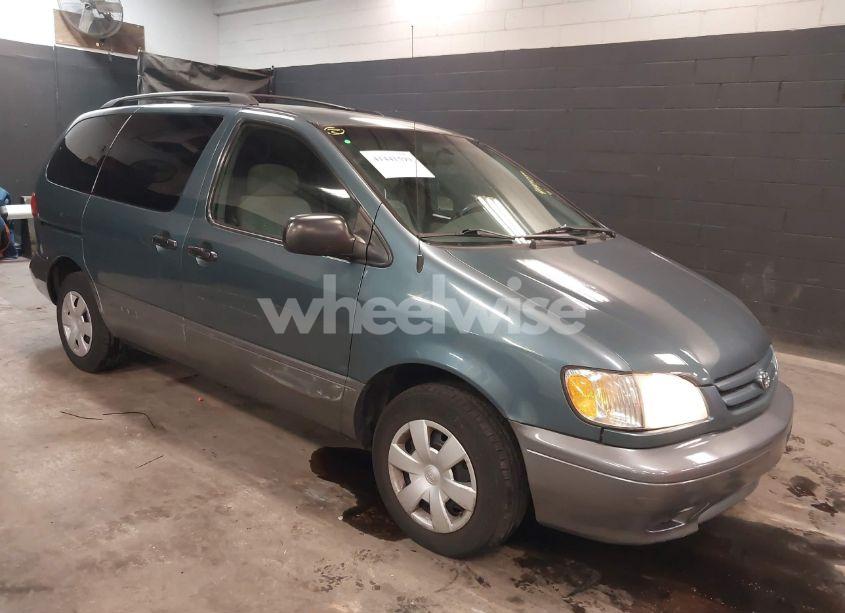 2003 Toyota Sienna CE (VIN 4T3ZF19C03U510244) main photo