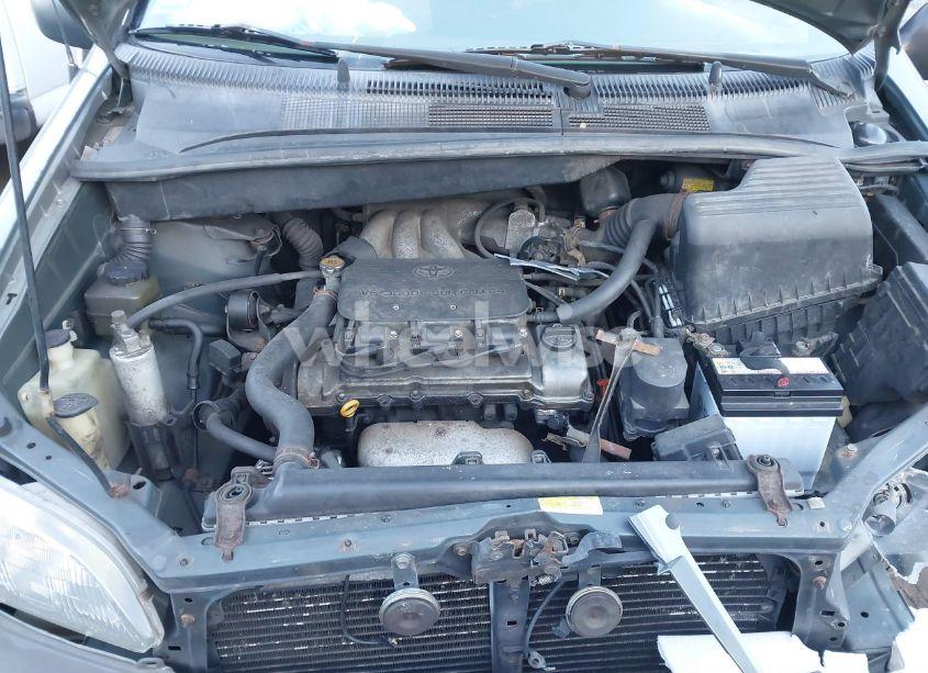 Photo 9 of 1999 Toyota Sienna CE (VIN 4T3ZF19C0XU138488)