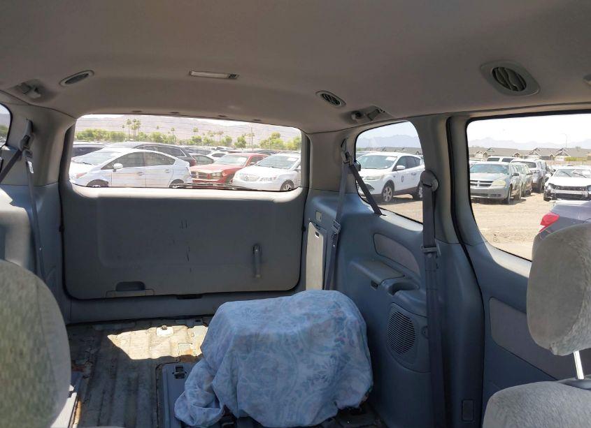 Photo 8 of 2002 Toyota Sienna CE (VIN 4T3ZF19C12U437738)