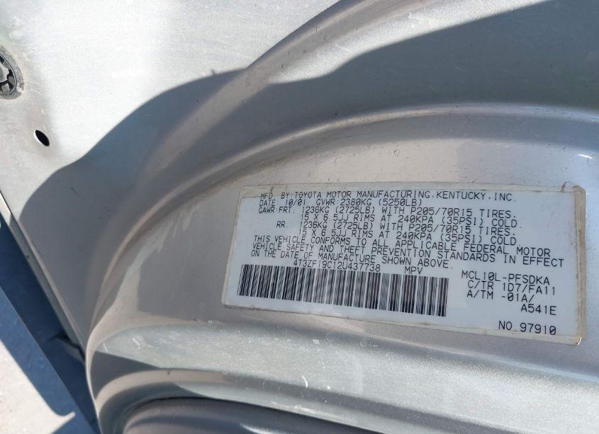 Photo 9 of 2002 Toyota Sienna CE (VIN 4T3ZF19C12U437738)